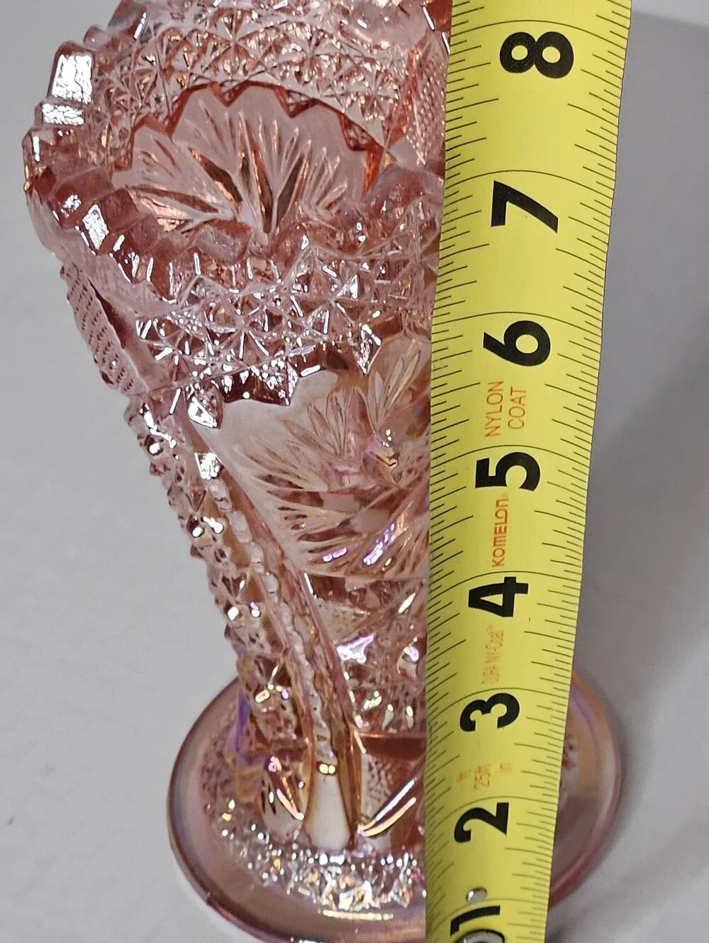 LE Smith Aztec Heritage Carnival Glass Whirling Star Vase Sawtooth Rim Pink
